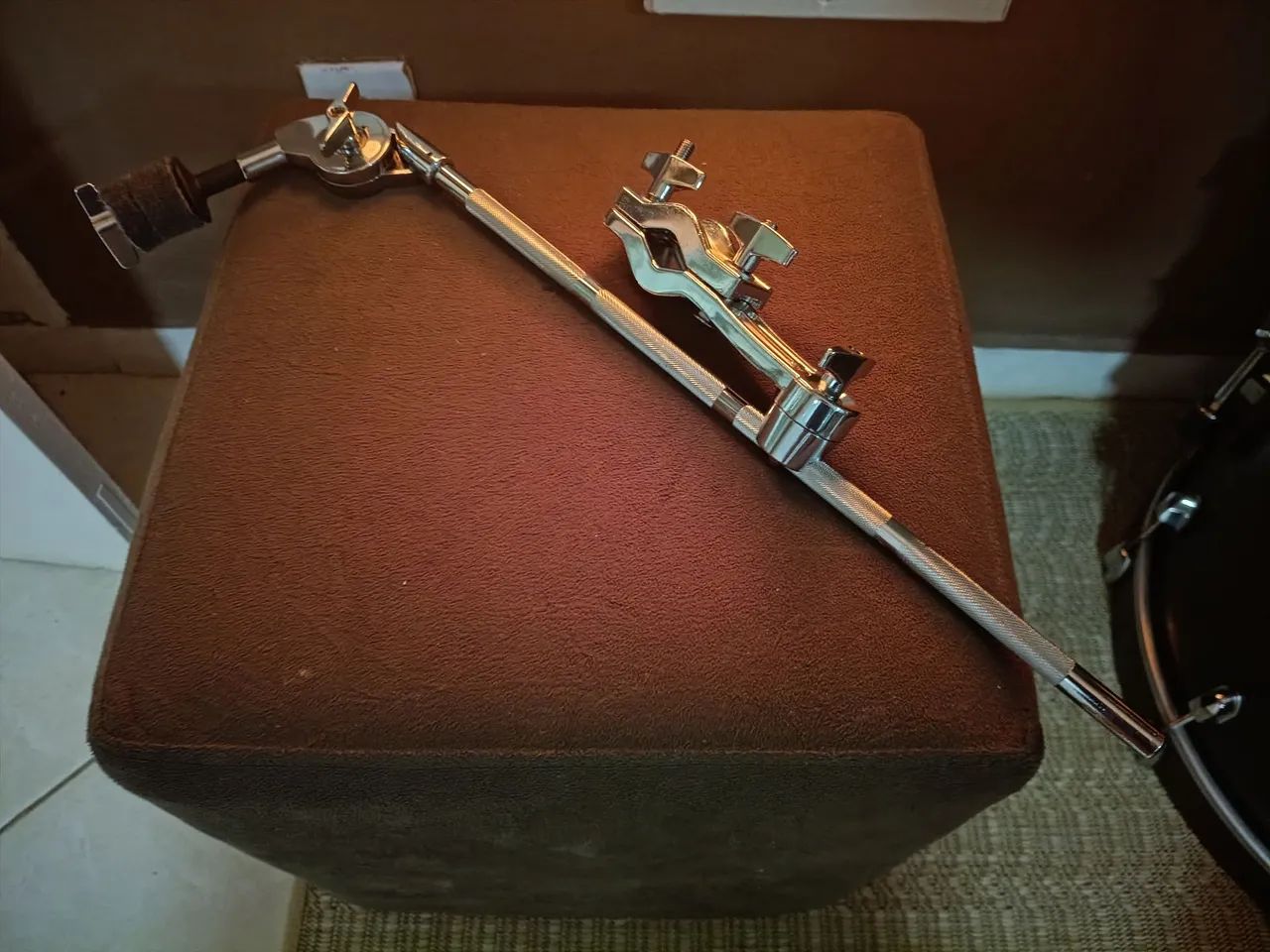 Extensor girafa com clamp novo