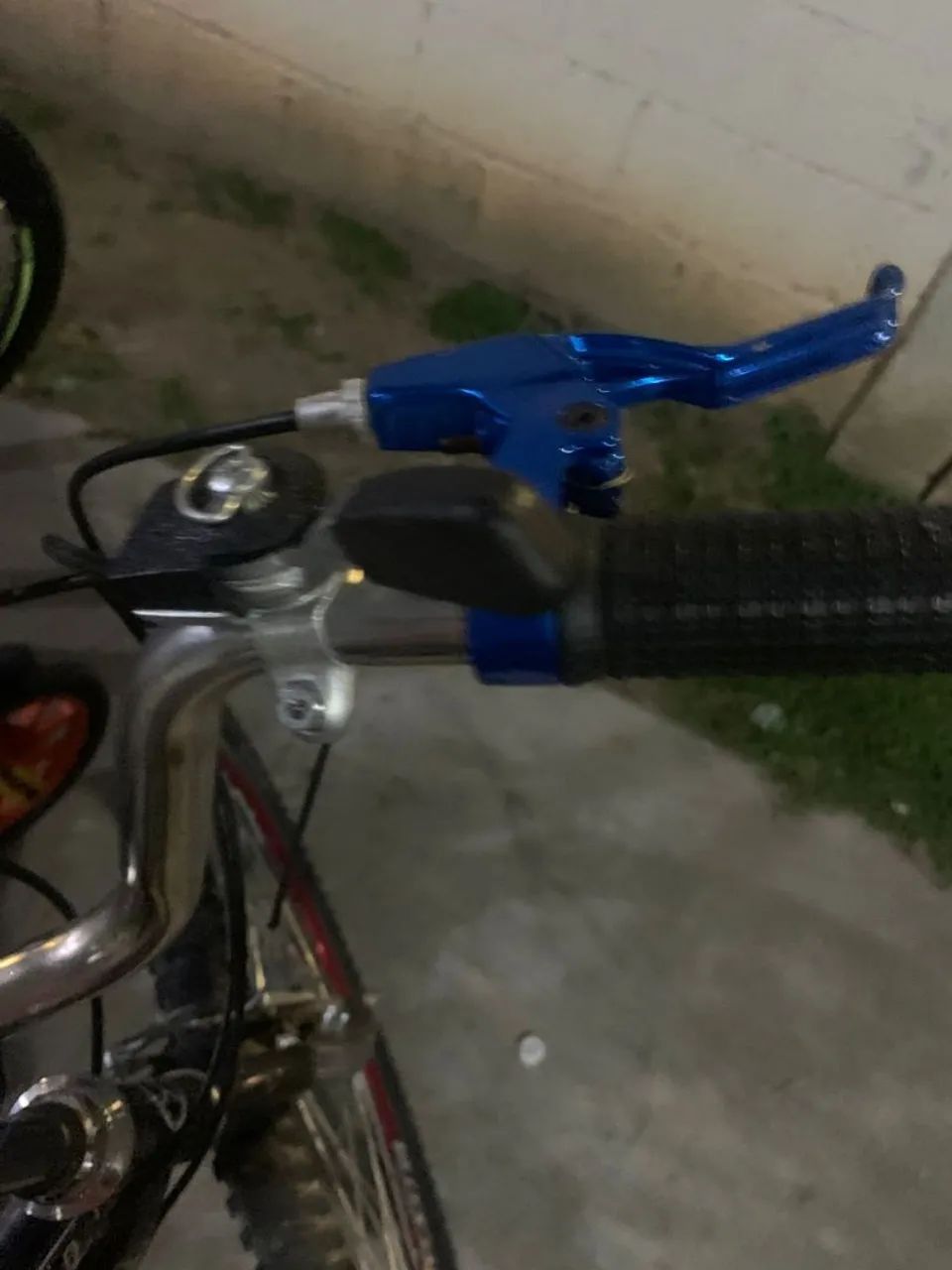 Vendo bicicleta aro 27 completa e revisada  - Foto 2