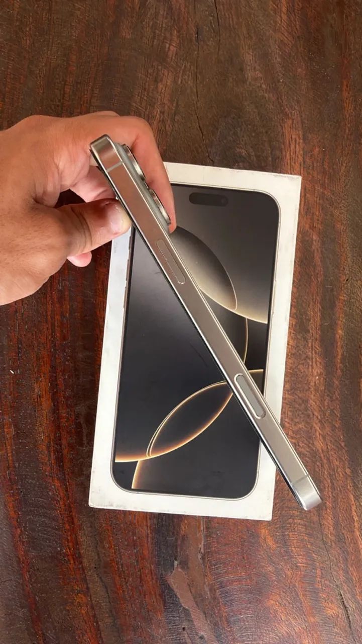 Iphone 16 Pro Max 256 - Foto 2