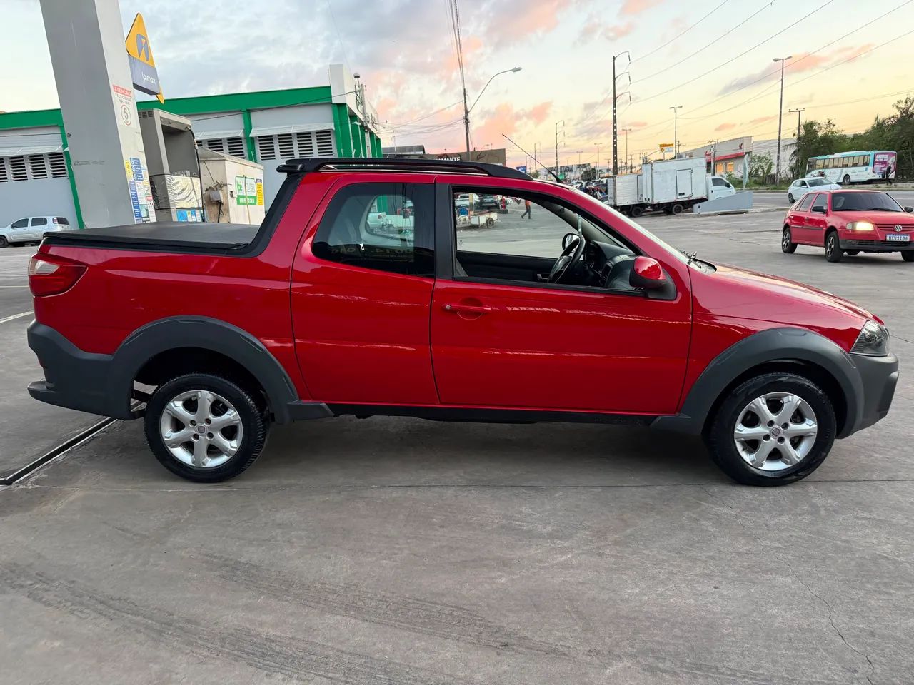 Fiat Strada Working Celeb.1.4 Fire Flex 8V CD 2015 - Foto 2
