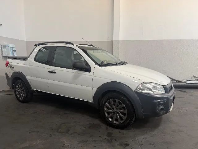 Fiat Strada Working Celeb.1.4 Fire Flex 8V CD 2014 - Foto 3