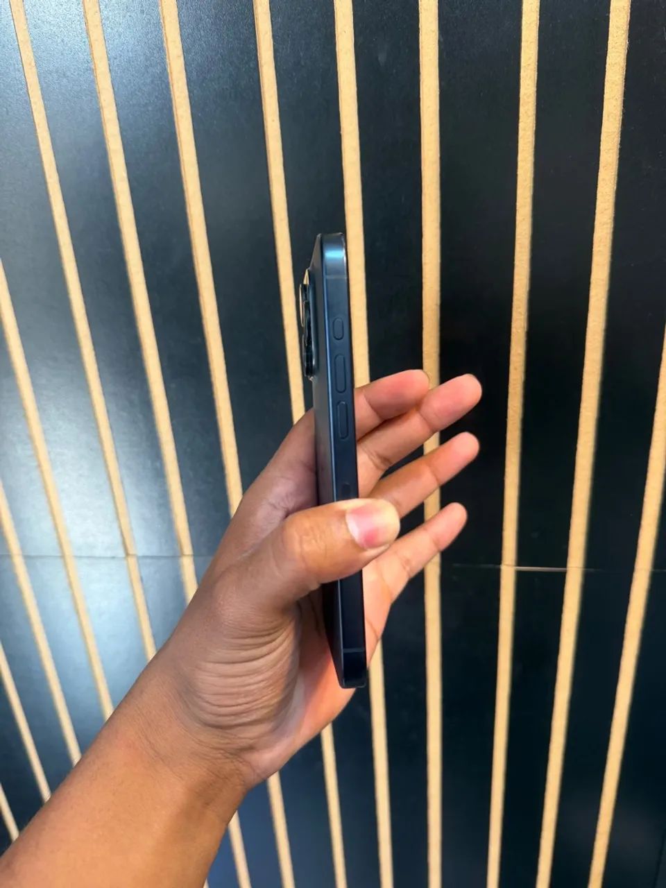 iPhone 15 Pro novinho - Foto 4