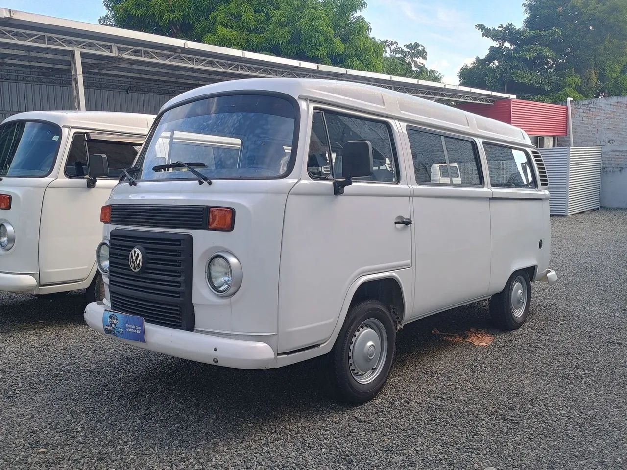 Volkswagen Kombi Standard 1.4 MI Total Flex 8V 2014 - Foto 2