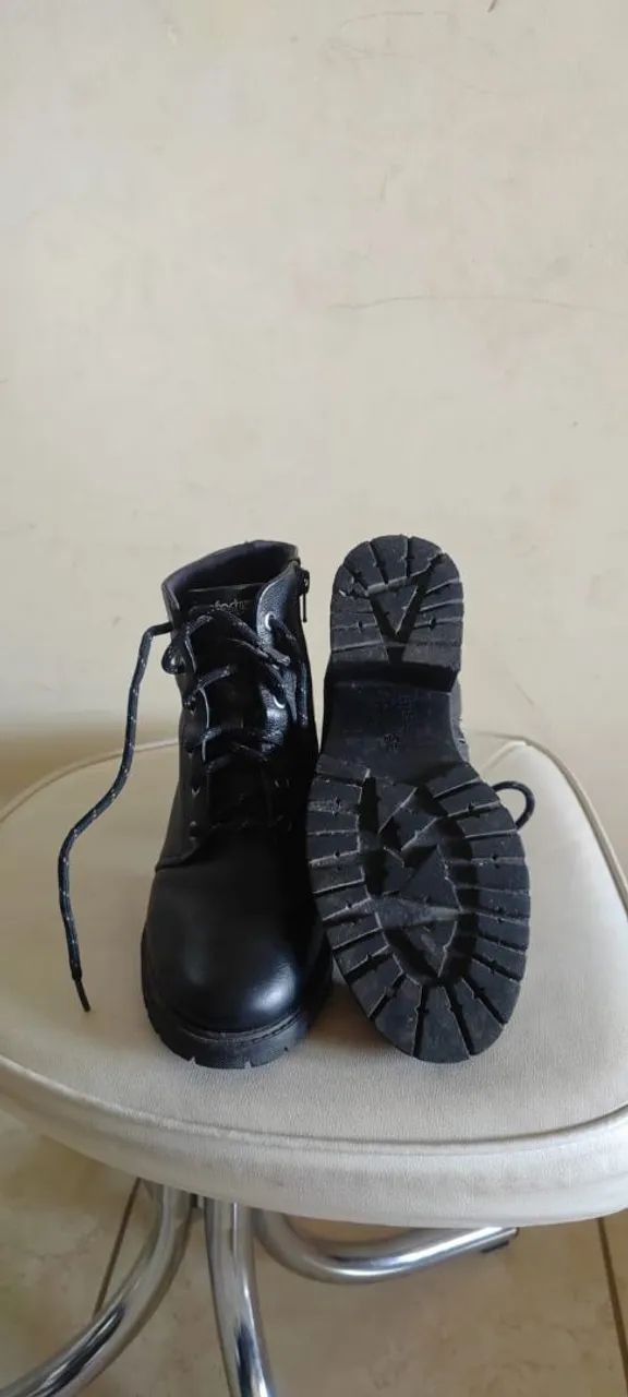 Bota feminina coturno couro  - Foto 2