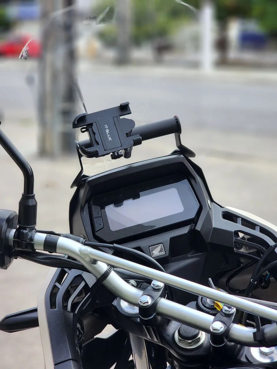 Sahara 300 ADVENTURE  - Foto 4