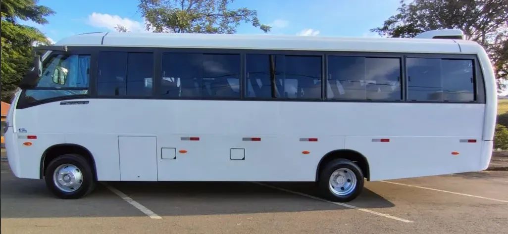 Vende-se MICRO - ONIBUS VOLARE ATTACK 8 2023 CUMMINS - Foto 4