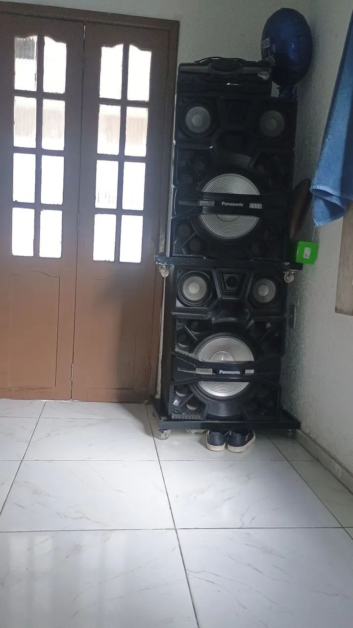 CAIXA som Panasonic max 9000