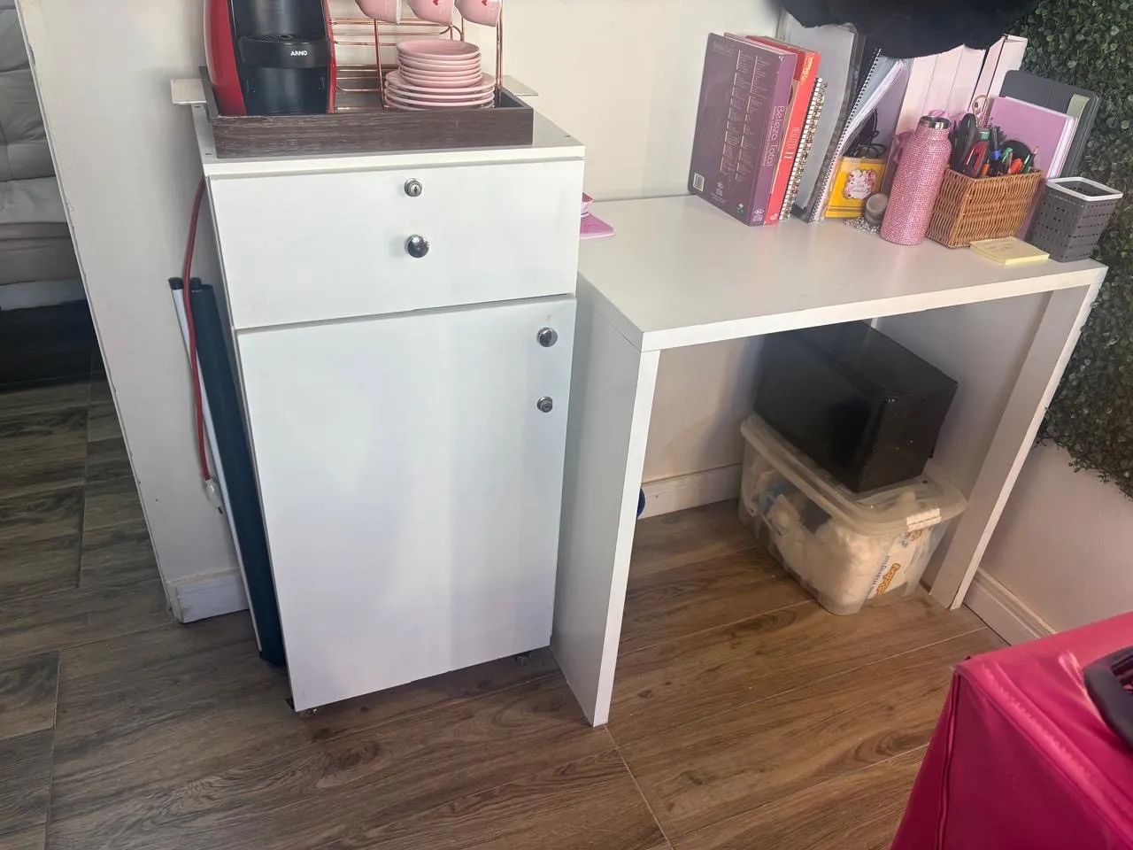 Armário com mesa  - Foto 2