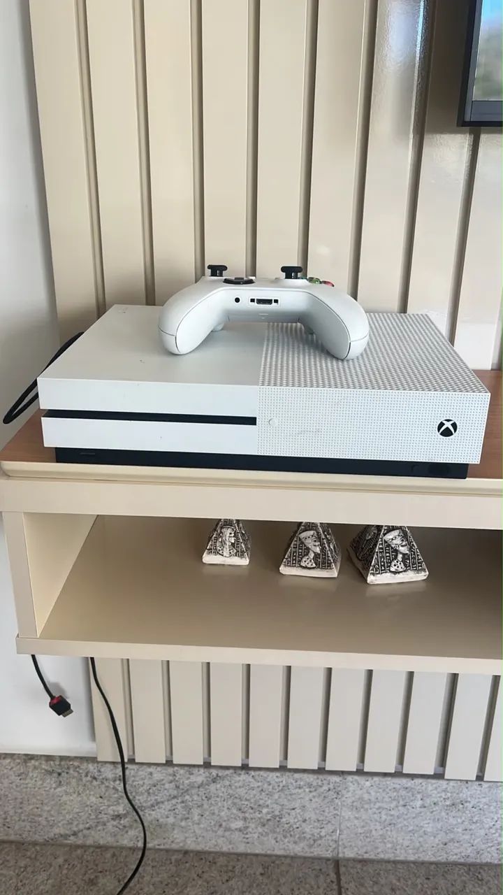 Xbox One S
