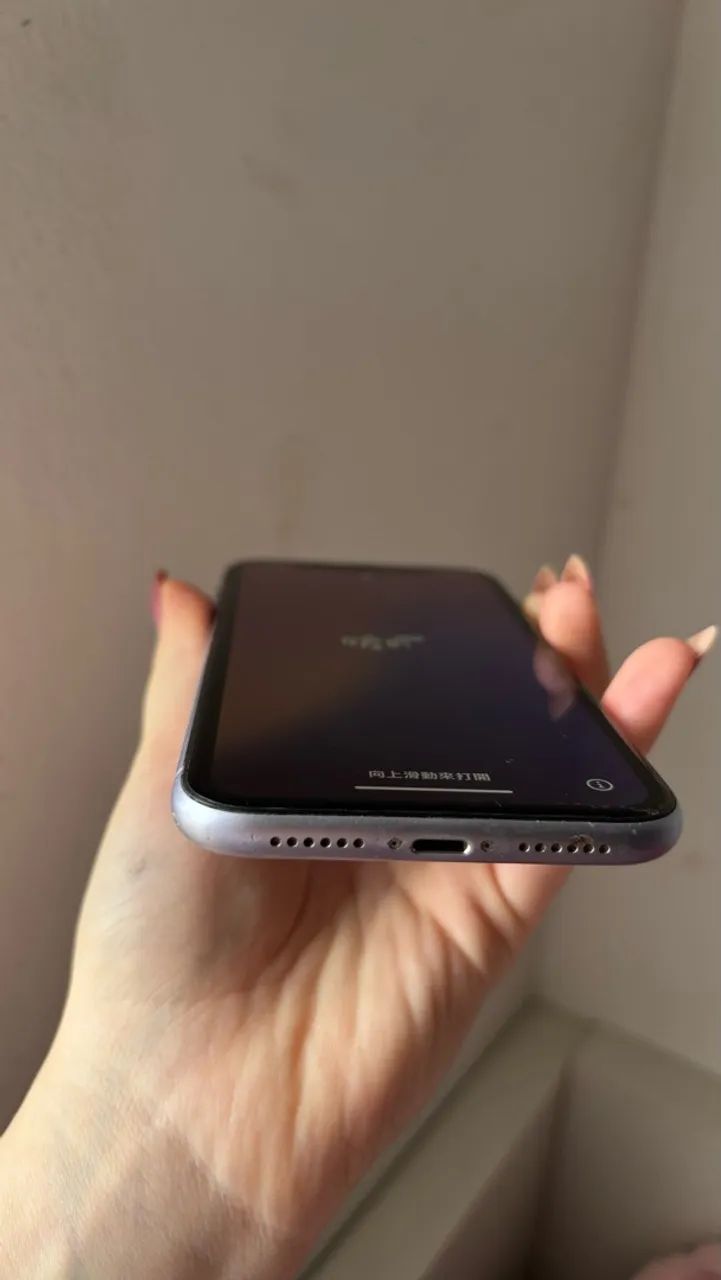 iPhone 11 Roxo 64GB - em bom estado  - Foto 4