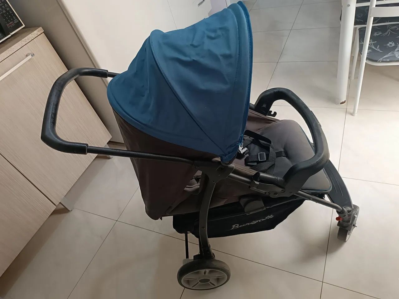 Carrinho de bebê Burigotto Azul  - Foto 3