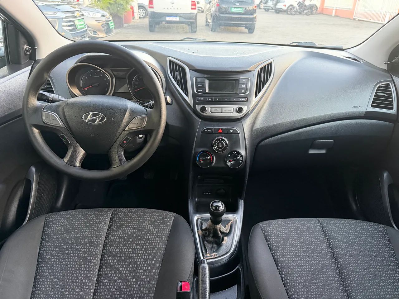 Hyundai HB20 Comf./c.plus/c.style 1.0 Flex 12V 2017 - Foto 5