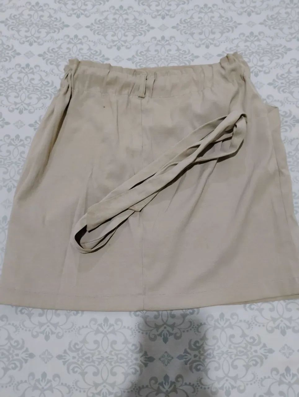 Saia creme feminina 
