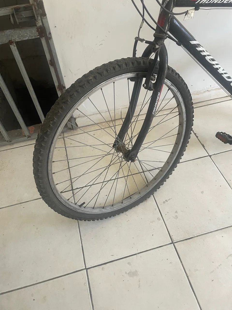 BICICLETA ARO 26 THUNDER ( NO PREÇO ) - Foto 3