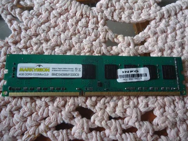 Memoria Ram p/Desktop DDR3 - 4GB