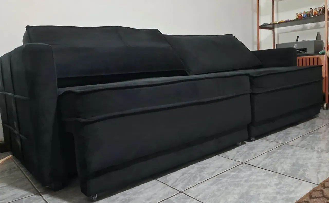 Sofa Preto retratil Grande - Foto 2