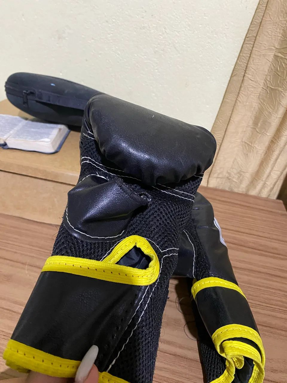 Luva punch Boxe bate e soco  - Foto 3
