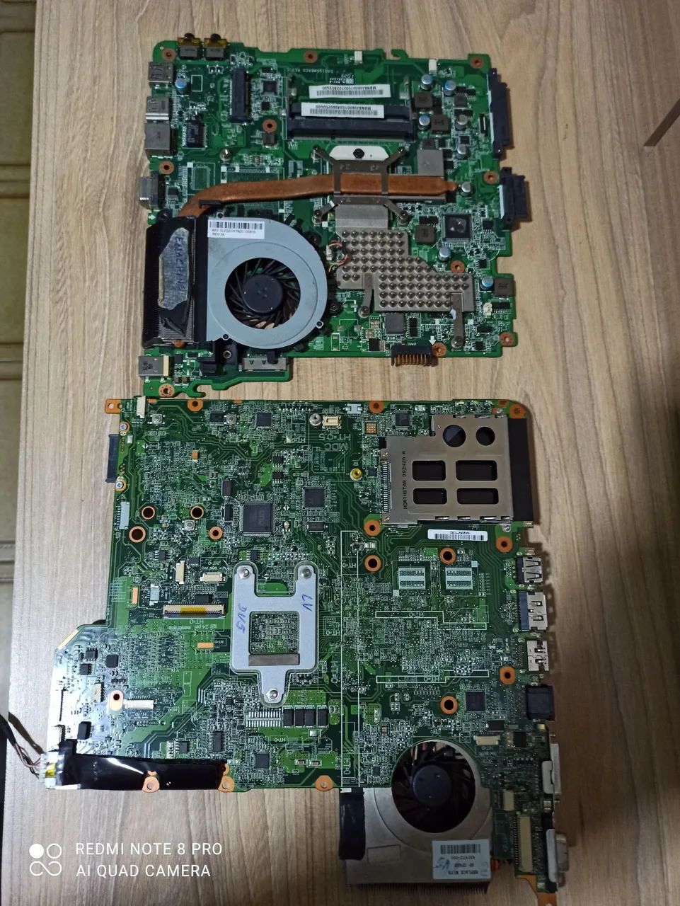 Placa de notebook. precisa de reparo.