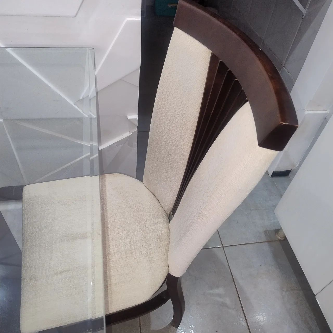 Vendo mesa de jantar com 08 cadeiras  - Foto 5