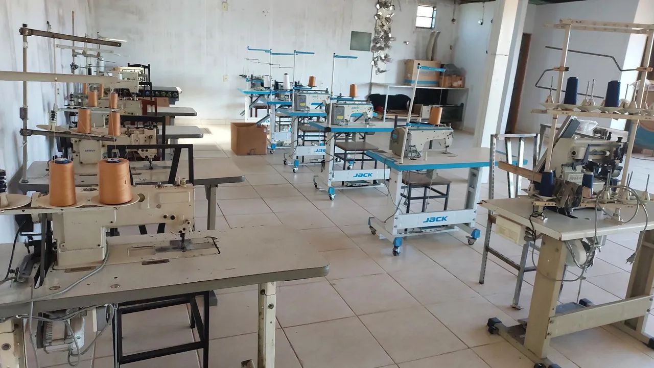 Máquina de costura  - Foto 2