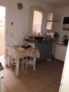 Linda casa na 405 do recanto das emas - Foto 10