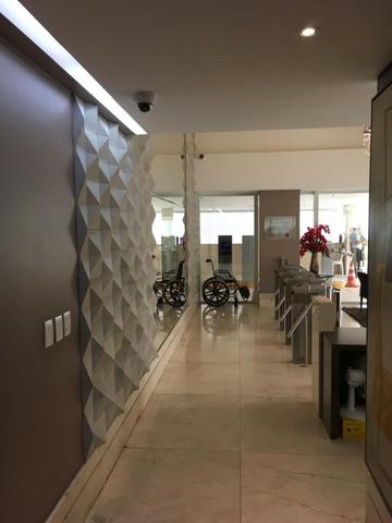 Vendo Salas Comercias no Edificio Manhattan Square Garden, na Avenida Santos Dumont - Foto 8