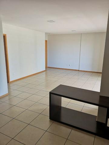 Edf.Cora Coralina - 125mts² 03Quartos Comp.de Armários/2 Vagas de Garagem/Sacada Gourmet - Foto 9
