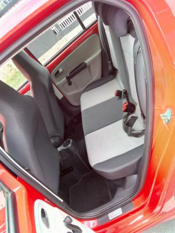 VOLKSWAGEN UP 2013/2014 1.0 MPI HIGH UP 12V FLEX 4P MANUAL - Foto 8
