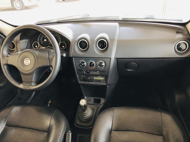 Chevrolet - Prisma 1.4 - Foto 15