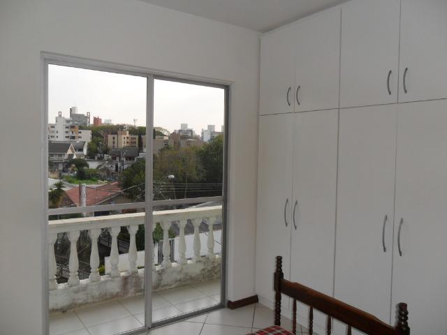 Apartamento Mobiliado, com 03 dormitórios - Água Verde - R$ 1.300,00 + taxas - Foto 17
