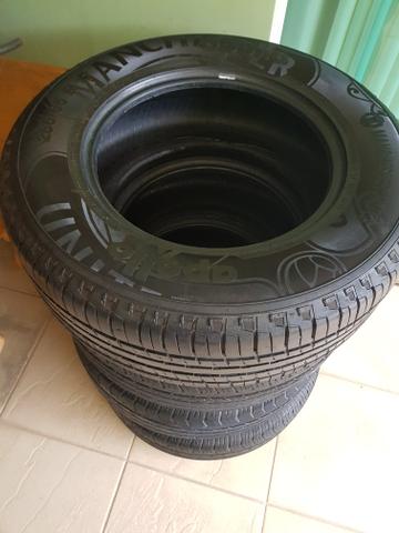 Vende-se 4 pneus 265/65 R17