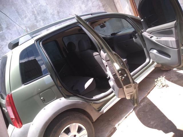 Vendo Fiat idea adventure. perfeito estado, bem cuidado! - Foto 2