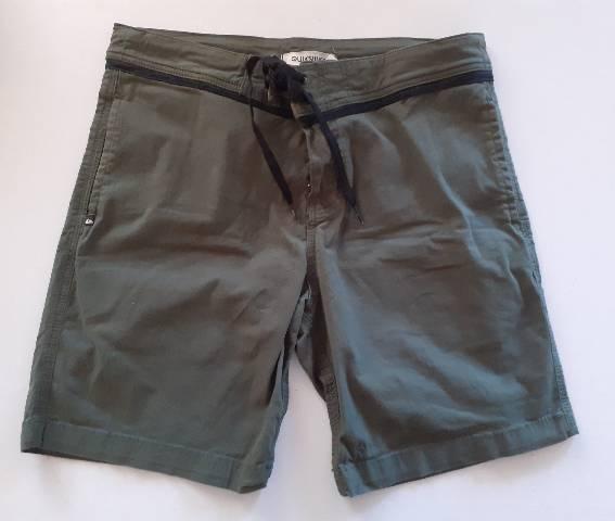 Bermuda Short Quiksilver Algodão com bolsos