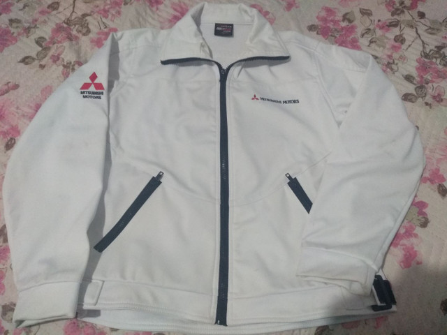 jaqueta mitsubishi