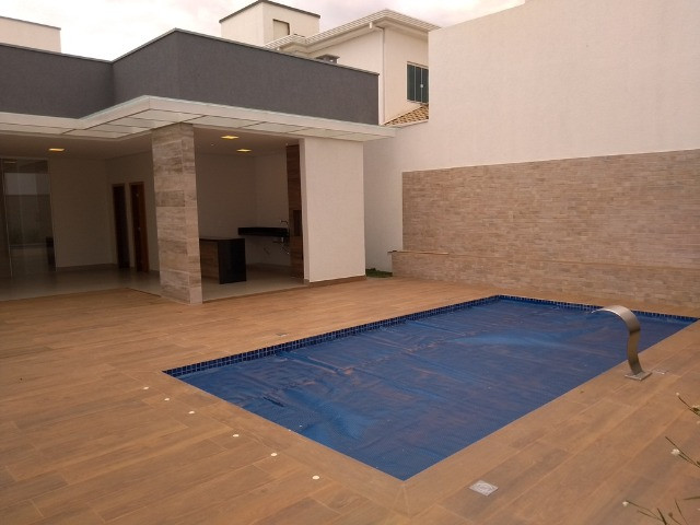Samuel Pereira oferece: Casa Nova RK Centauros Sobradinho Piscina Churrasqueira 3 suítes - Foto 5
