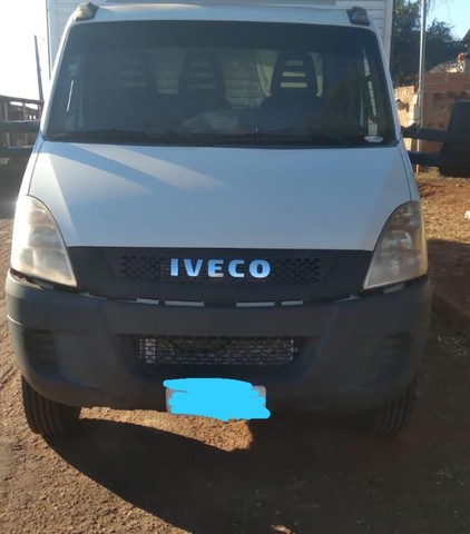 IVECO/DAILY 70C16HDCS 2011/2012 R$98.000,00