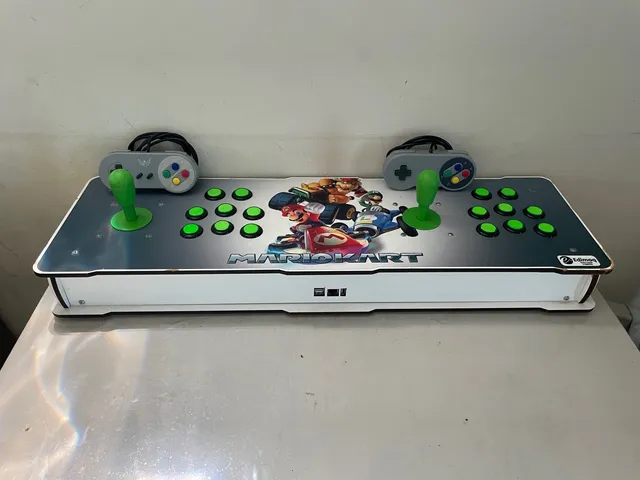 Video Game Mini 620 Jogos Retro Portátil Console Super Clássicos Emulador  TV + 2 Controles - Escorrega o Preço