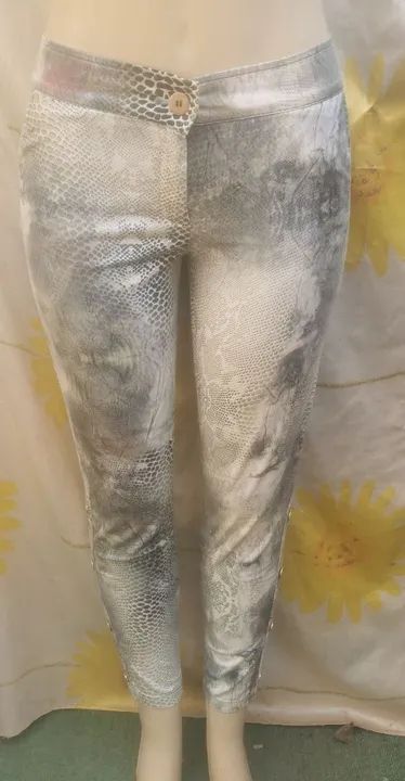 Calça espaço da moda animal print tam 40