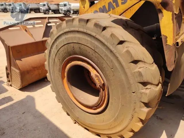 Pá Carregadeira Komatsu wa 470 - Foto 2