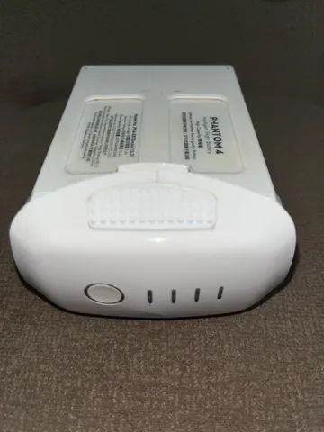 Phantom 4 cheap battery olx