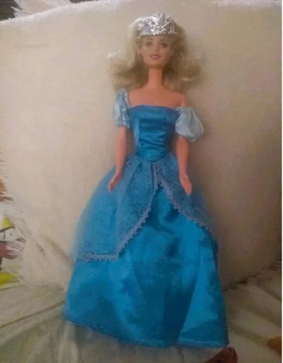 BARBIE ANTIGA - Foto 2