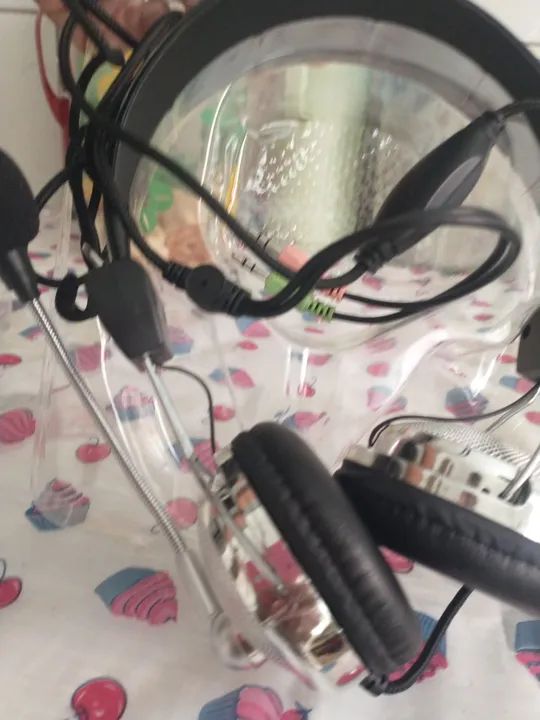 Headphones Gamer com Microfone - Ótimo estado!