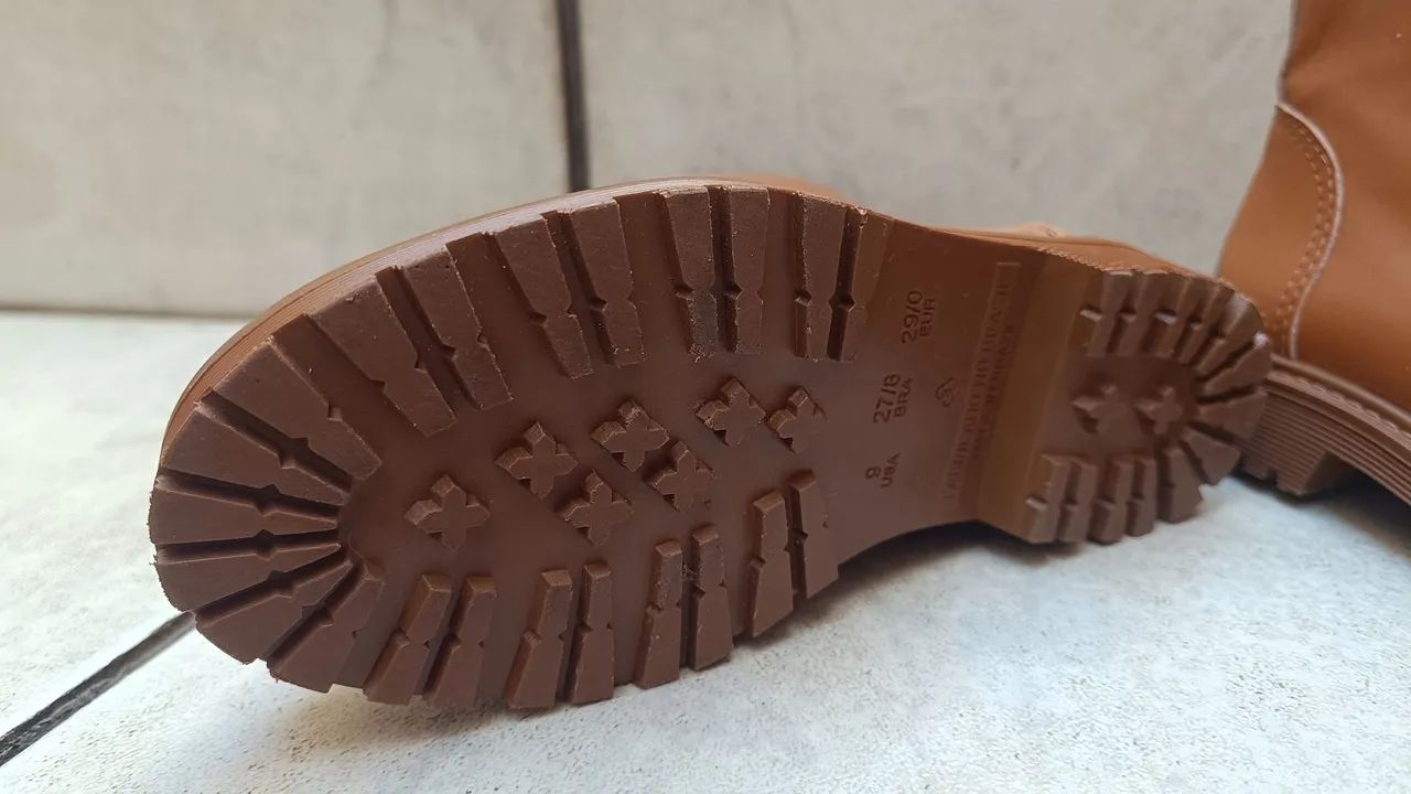 Bota Infantil tamanho 27 - Foto 2