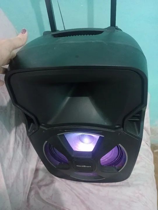 Caixa de Som Bluetooth Britânia