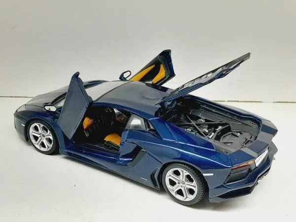 Miniatura Lamborghini Aventador Lp700-4 Maisto 1/24 - Foto 2