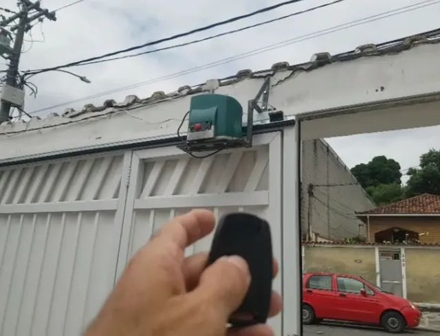 Faço Reparo em Portão Automático Eletrônico de Qualquer Tipo - Foto 2