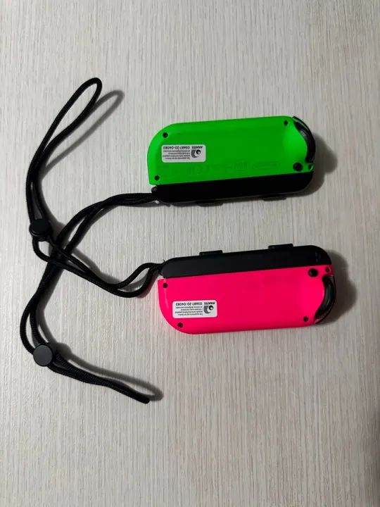 Controles Joycons Nintendo Switch - Verde e Rosa - Foto 2