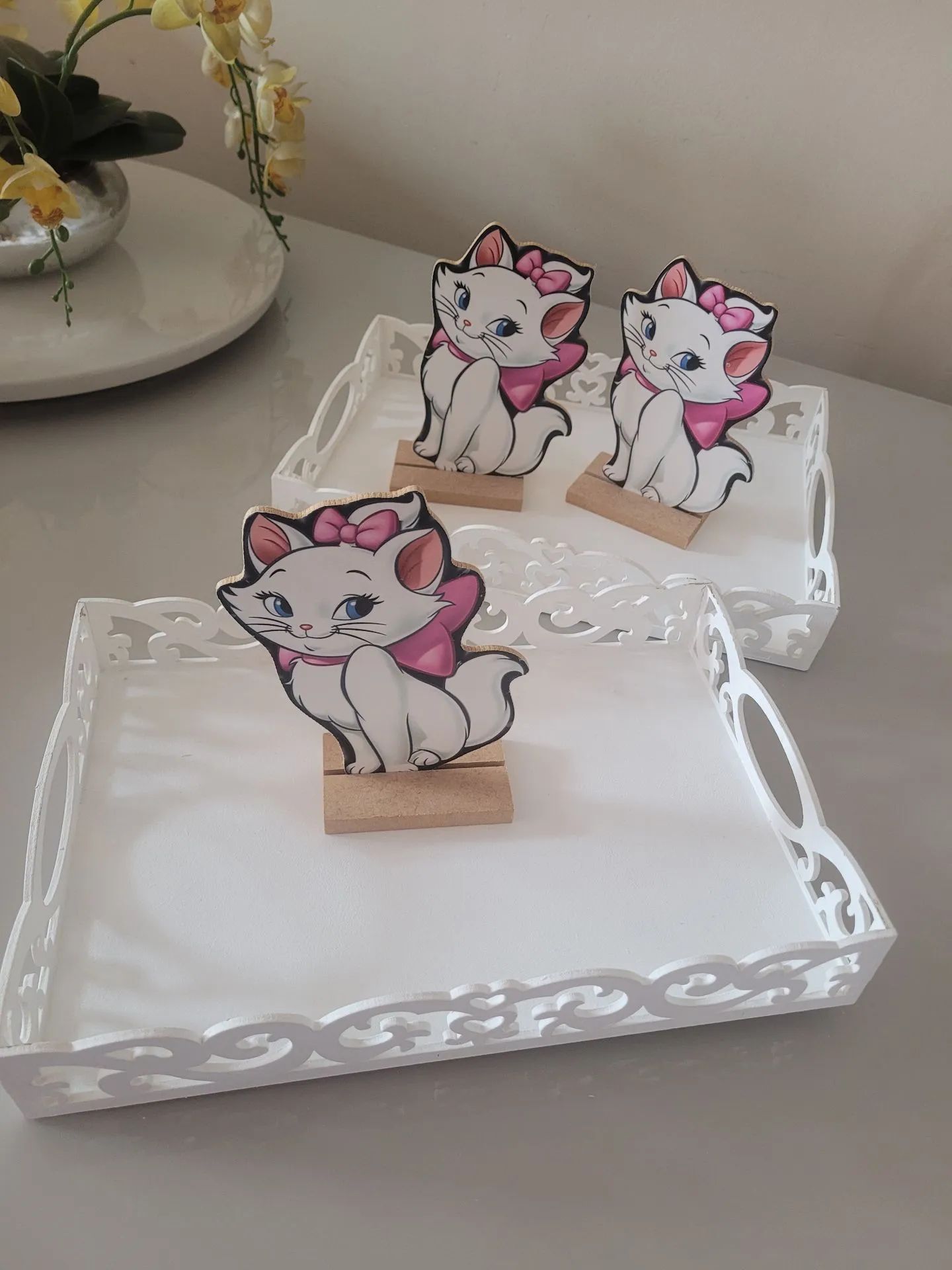 Bandejas Decorativas para Festa - Gatinha Marie