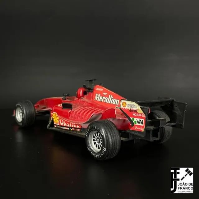 Carrinho F1 Ferrari Em Plástico 25 Cm - Foto 3