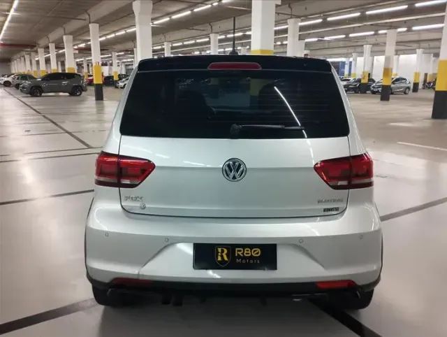 Volkswagen FOX 1.6 MSI PEPPER AUTOMATIZADO 2016 - Foto 5